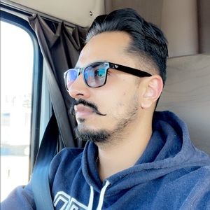 Meet your Posher, Gurinder singh